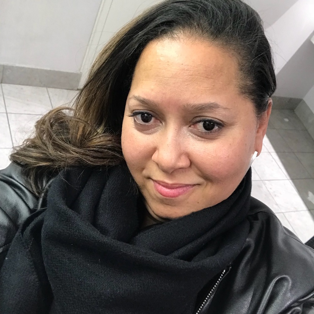 Meet your Posher, Lisa